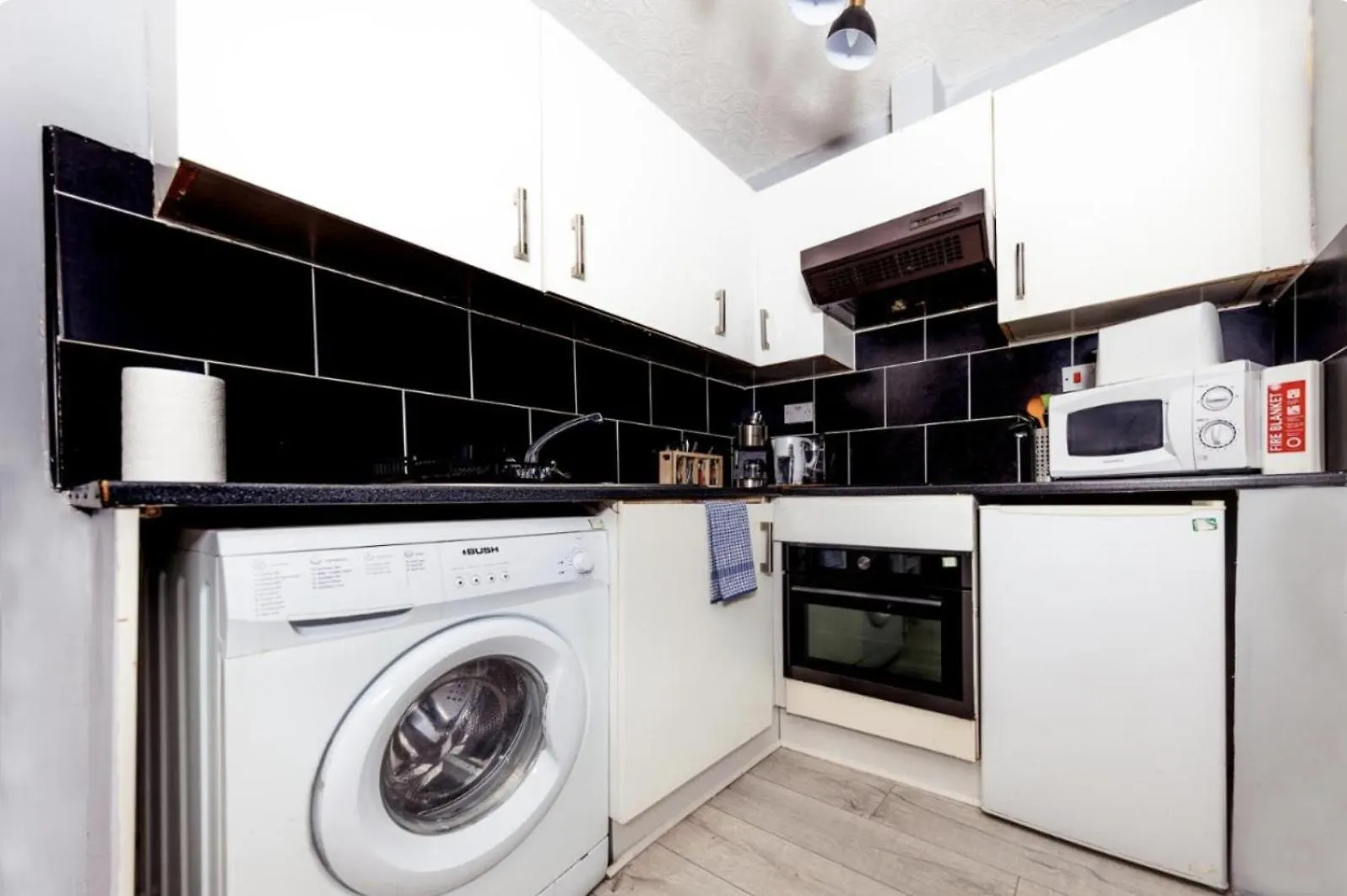 Cozy City Centre Apartment By The Meadows! 5 Edinburgh