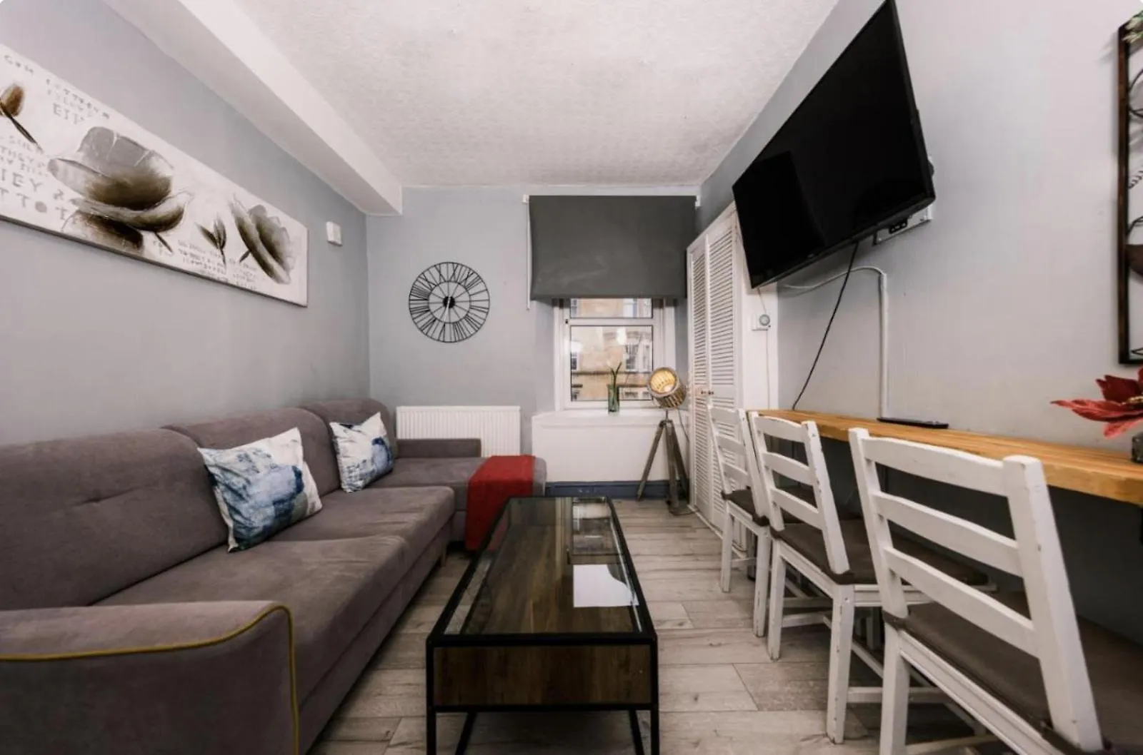 Cozy City Centre Apartment By The Meadows! 5 Edinburgh